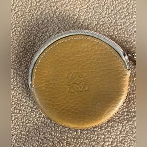 Auth Loewe logo leather coin case wallet